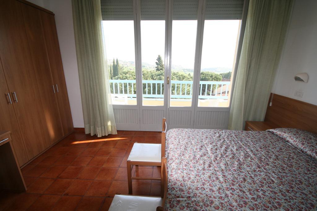 Albergo Le Sorgenti Chianciano Terme Rom bilde